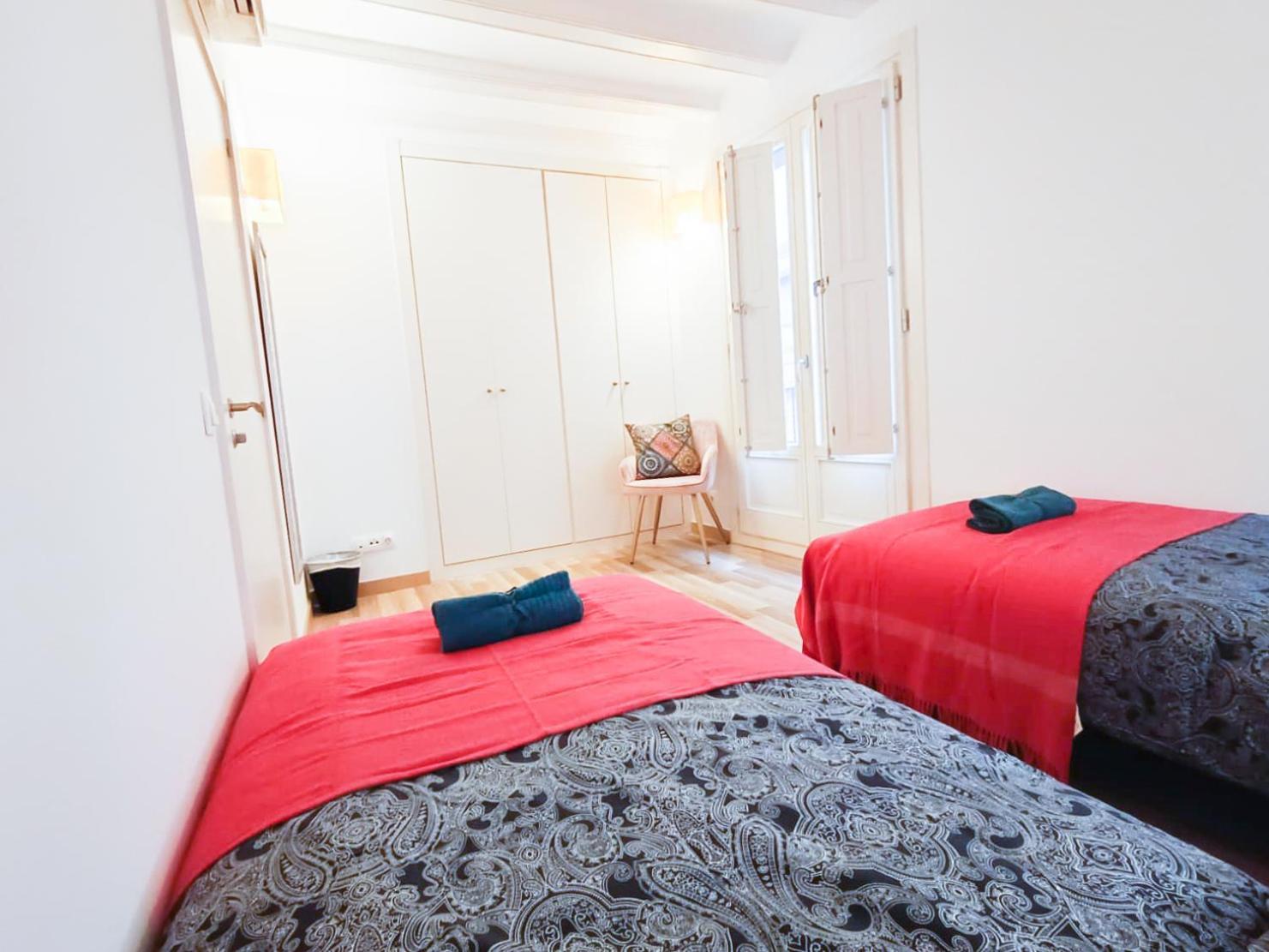 Private Rooms By La Rambla Barcelona Exterior photo